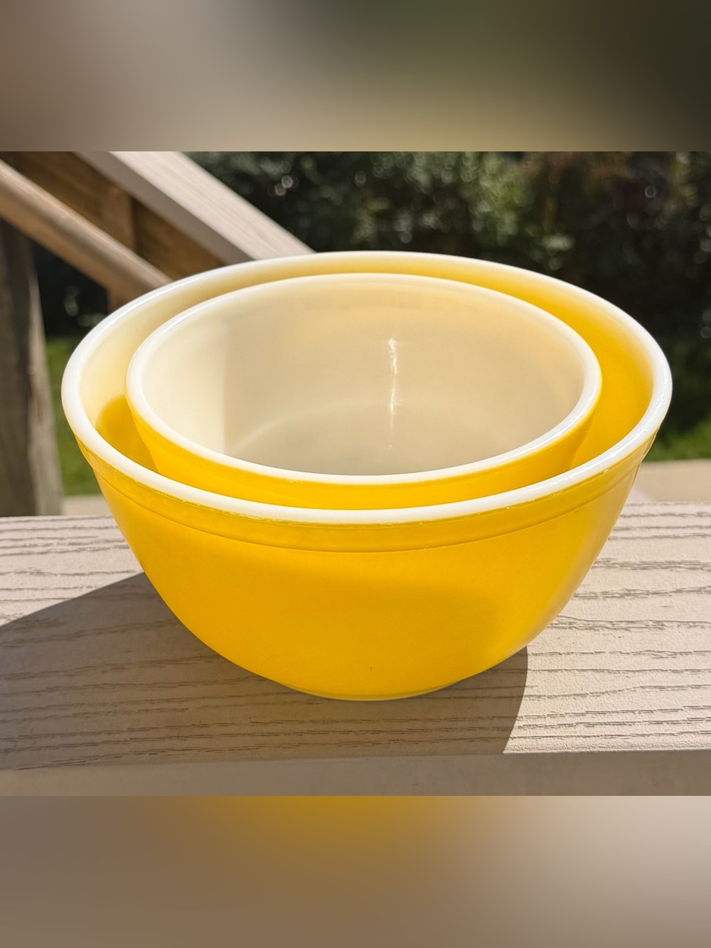 Vintage PYREX Sunflower Yellow Nesting Mixing Bowls, Set of #401 & #402